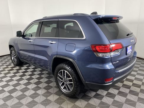 Used 2021 Jeep Grand Cherokee Limited w/ Sun & Sound Group AWD/4WD image 11
