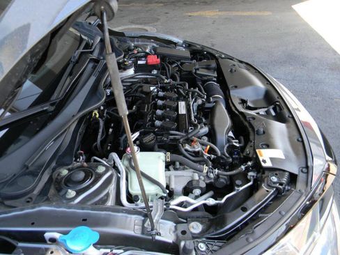 Used 2018 Honda Civic LX image 21
