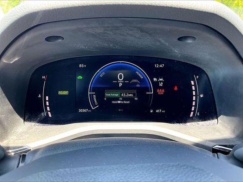 Used 2025 Toyota Camry LE FWD image 25