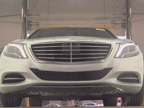 Used 2015 Mercedes-Benz S 550 S 550 w/ Premium 1 Package image 3