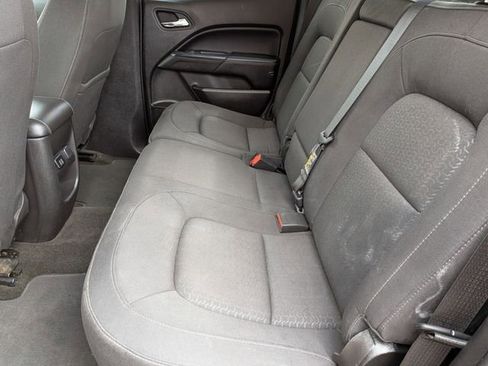 Used 2015 GMC Canyon SLE AWD/4WD image 27
