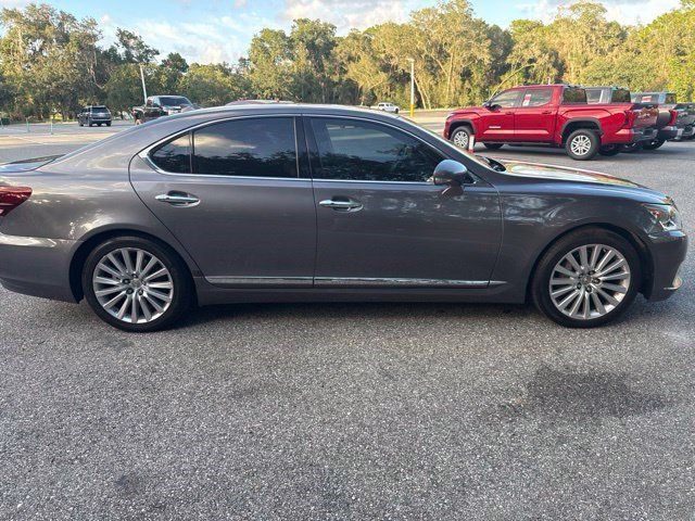 Used 2014 Lexus LS 460 w/ Comfort Package RWD image 6
