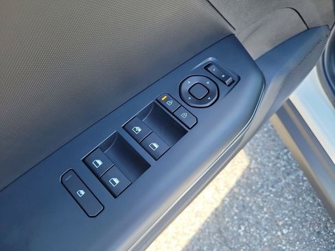 New 2026 Kia K4 FWD image 19
