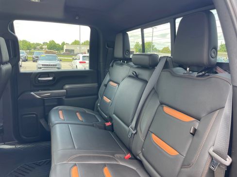 Used 2020 GMC Sierra 2500 AT4 w/ AT4 Premium Package AWD/4WD image 42