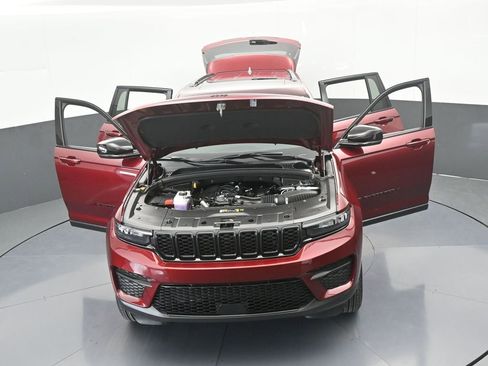 New 2025 Jeep Grand Cherokee Altitude RWD image 65