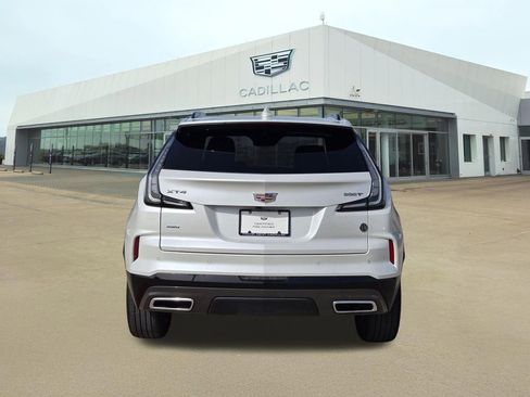 Certified 2025 Cadillac XT4 Sport w/ Cold Weather Package image 5
