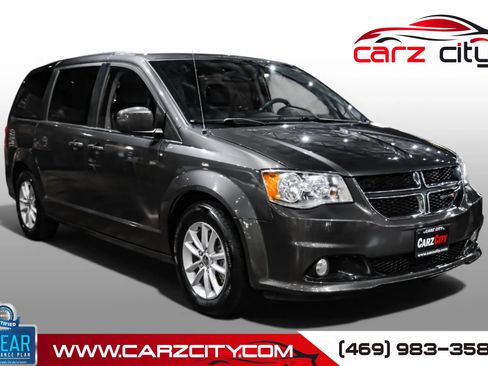 Used 2018 Dodge Grand Caravan SXT FWD image 1