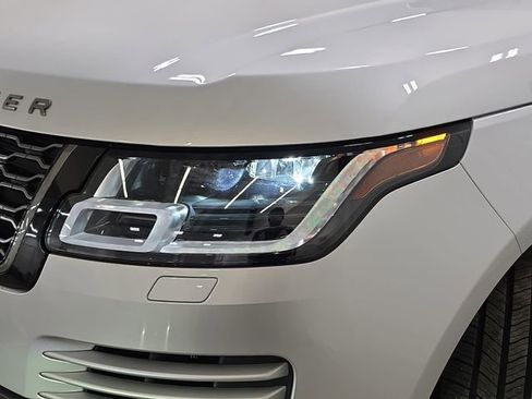 Used 2020 Land Rover Range Rover HSE image 31
