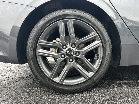 Used 2021 Kia Forte GT-Line w/ GT-Line Premium Package FWD image 18