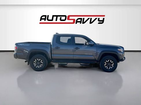 Used 2023 Toyota Tacoma TRD Off-Road w/ Technology Package image 8