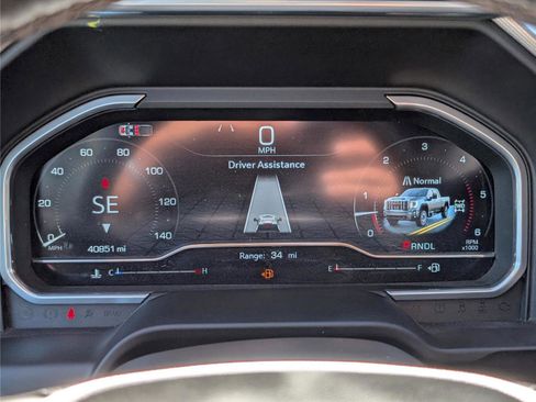 Used 2024 GMC Sierra 3500 Denali w/ Technology Package image 36