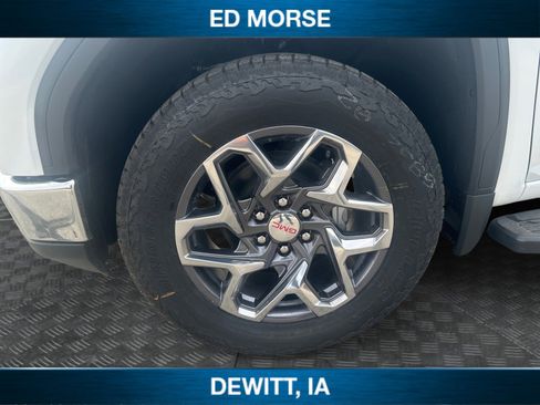 New 2026 GMC Sierra 1500 SLT w/ SLT Premium Plus Package AWD/4WD image 14