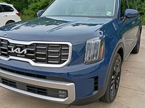 Used 2023 Kia Telluride SX AWD/4WD image 1