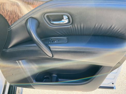 Used 2020 Nissan Armada SL w/ Premium Package image 22