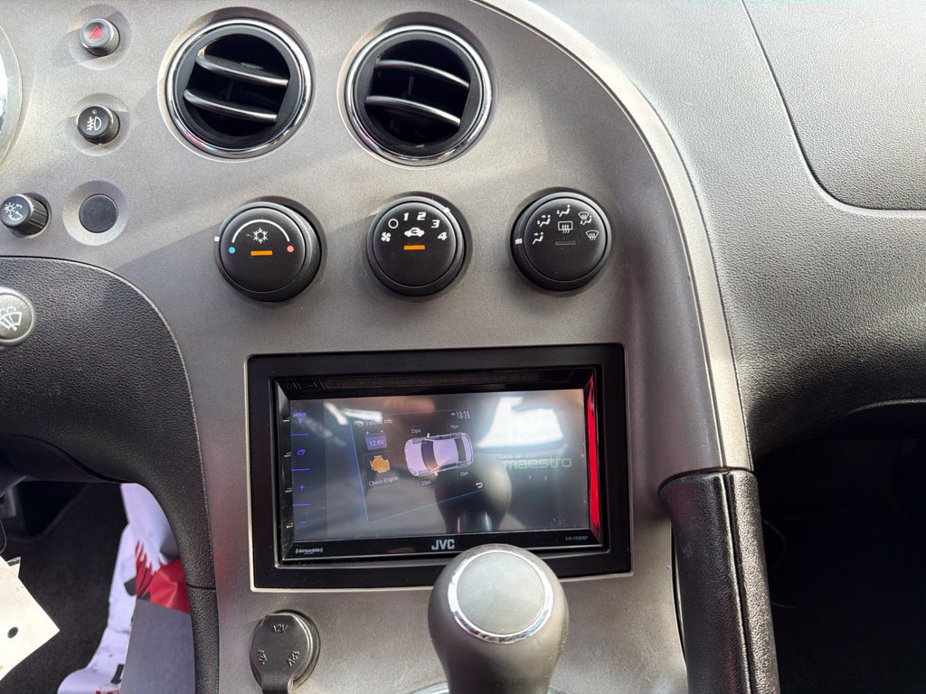 Used 2007 Pontiac Solstice Convertible w/ Premium Package RWD image 19