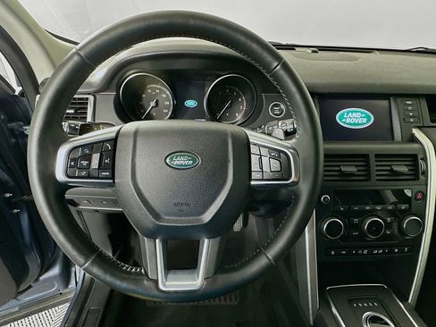 Used 2019 Land Rover Discovery Sport SE AWD/4WD image 11