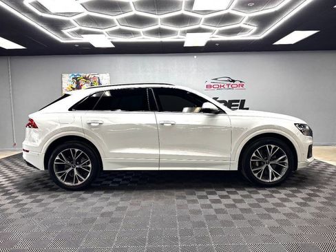 Used 2021 Audi Q8 Premium w/ Black Optic Package AWD/4WD image 17