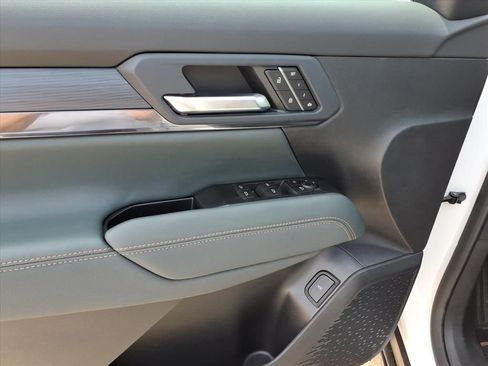 New 2026 GMC Terrain AT4 w/ Convenience Package III image 12