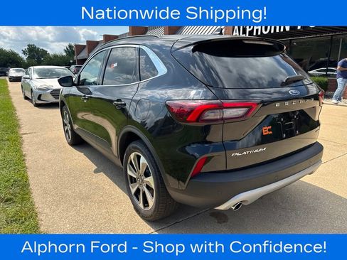 Used 2025 Ford Escape Platinum AWD/4WD image 6
