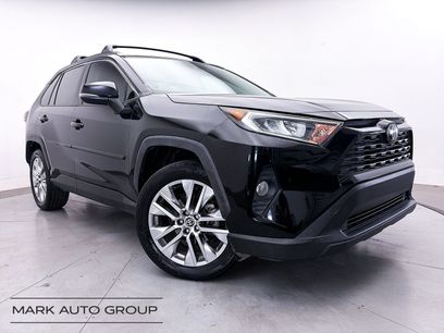 Used 2019 Toyota RAV4 XLE Premium w/ Carpet Mat Package