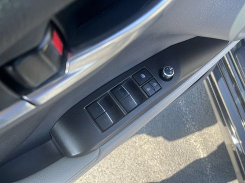 Used 2021 Toyota Camry XSE w/ Navigation Package FWD image 19