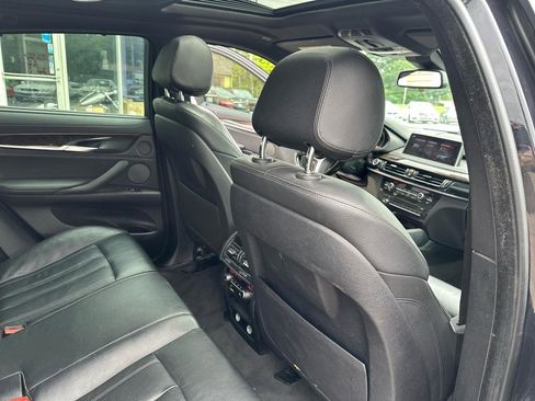 Used 2019 BMW X6 xDrive35i w/ M Sport Package AWD/4WD image 21