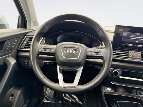 Used 2024 Audi Q5 2.0T Premium Plus image 12