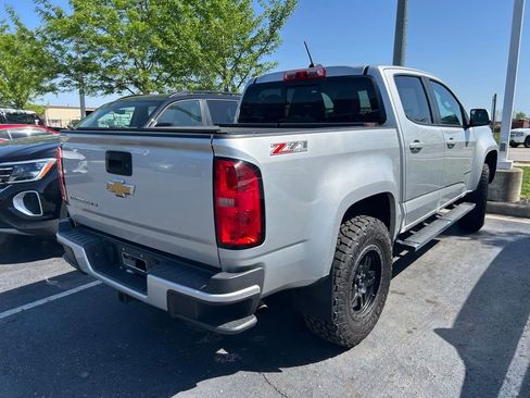 Used 2018 Chevrolet Colorado Z71 AWD/4WD image 3