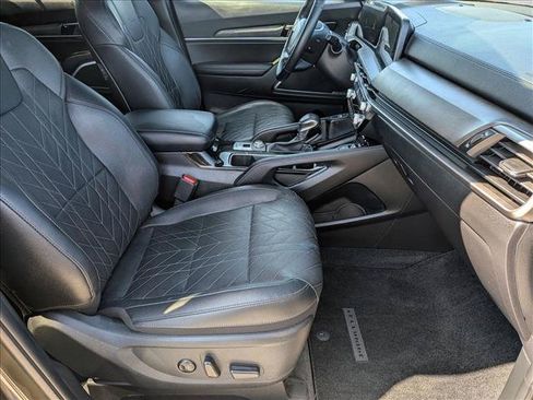 Used 2024 Kia Telluride EX X-Line AWD/4WD image 18