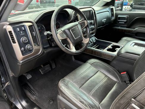 Used 2016 GMC Sierra 2500 Denali w/ Duramax Plus Package AWD/4WD image 10