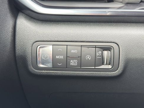 New 2026 GMC Terrain AT4 w/ Technology Package II AWD/4WD image 15