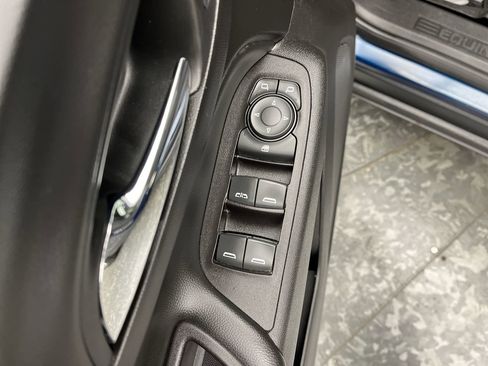 Used 2019 Chevrolet Equinox LT image 8