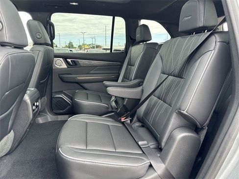 New 2026 Buick Enclave Avenir w/ Super Cruise Package image 23