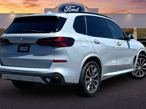Used 2026 BMW X5 xDrive40i w/ Executive Package AWD/4WD image 13