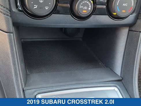 Used 2019 Subaru Crosstrek 2.0i AWD/4WD image 16