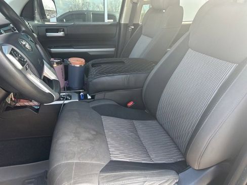 Used 2015 Toyota Tundra SR5 w/ TRD Off Road Package image 10