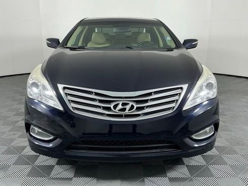 Used 2013 Hyundai Azera w/ Technology Pkg FWD image 3