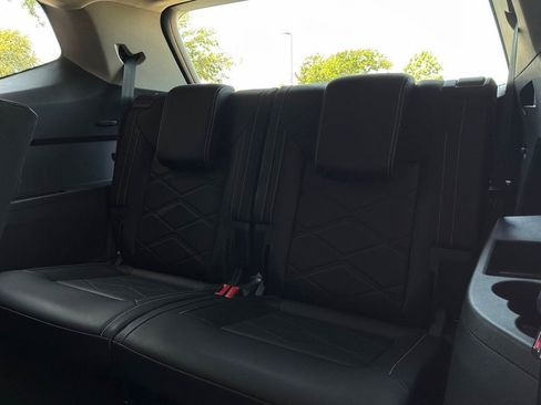Used 2026 Volkswagen Atlas SE FWD image 13