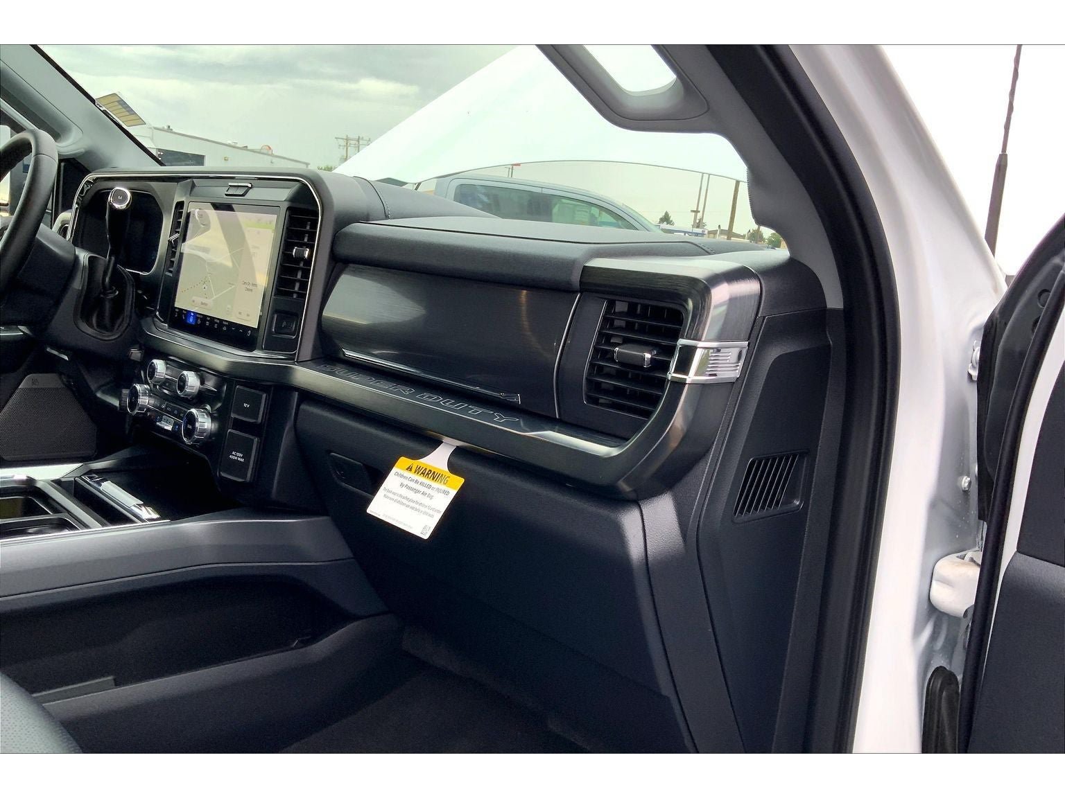 Used 2025 Ford F350 Lariat AWD/4WD image 18