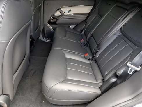 New 2026 Land Rover Range Rover Sport SE image 15