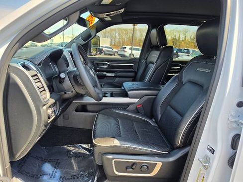 Used 2025 RAM 1500 Laramie w/ Night Edition AWD/4WD image 21