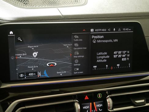 Used 2020 BMW X5 xDrive40i w/ Parking Assistance Package image 29