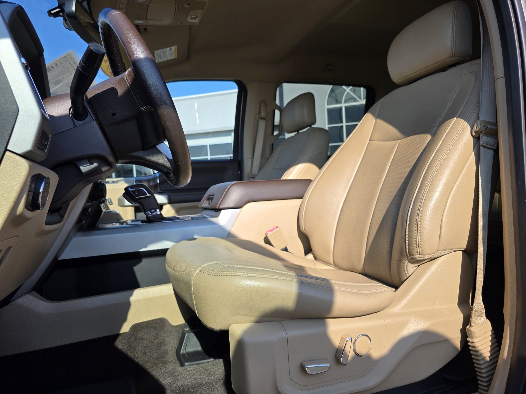 Used 2018 Ford F150 Lariat AWD/4WD image 14