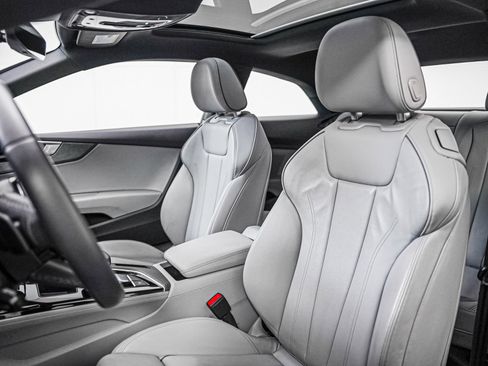 Used 2022 Audi A5 2.0T Premium image 11