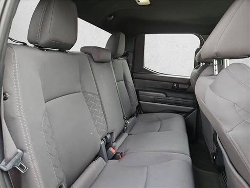 Used 2025 Toyota Tacoma SR AWD/4WD image 18