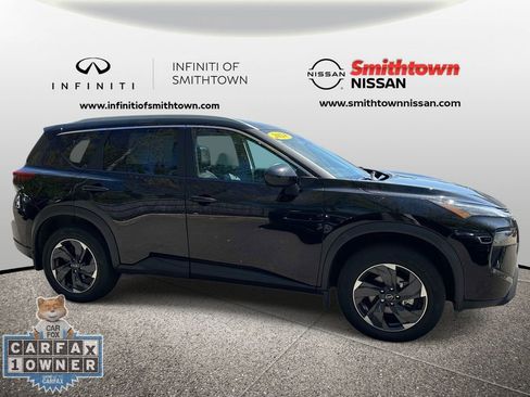 Used 2024 Nissan Rogue SV w/ SV Premium Package AWD/4WD image 7