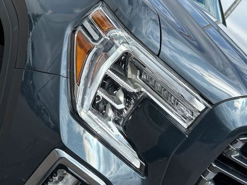 Used 2021 GMC Sierra 1500 AT4 AWD/4WD image 22