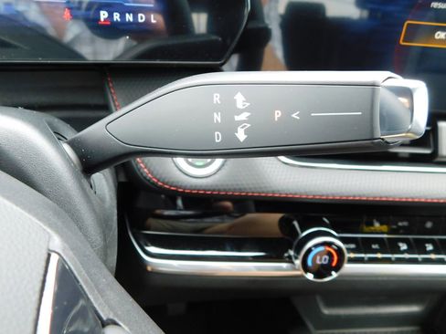 New 2026 Chevrolet Equinox RS image 33