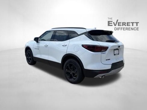 New 2026 Chevrolet Blazer LT w/ Midnight/Sport Edition FWD image 5