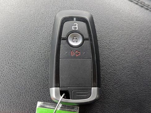 Used 2022 Ford Edge SE AWD/4WD image 32